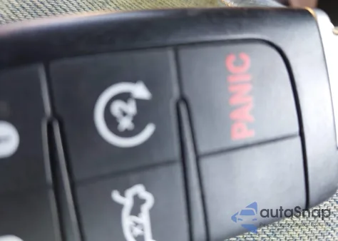 2015 Chrysler 200 Limited из США, поврежденный, VIN 1C3CCCAB6FN711076